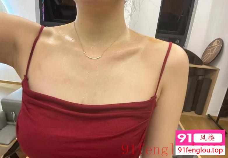 小萍果水床推油