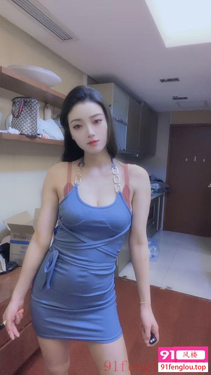 性价比御姐小心宝