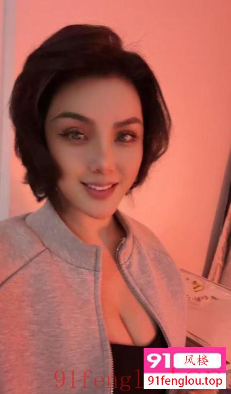 罗湖圆臀大奶骚妇