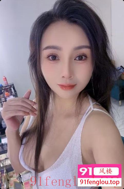 气质型风骚少妇