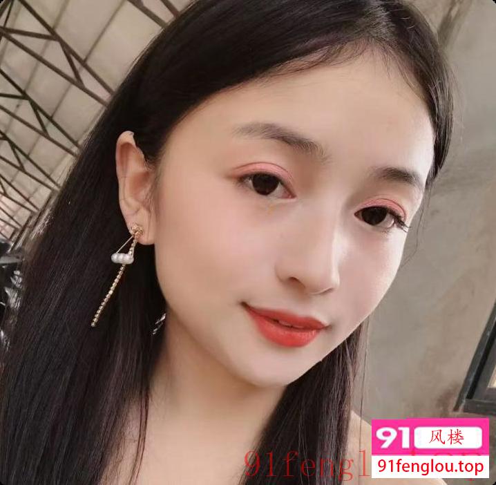 福永刚入行小栗子