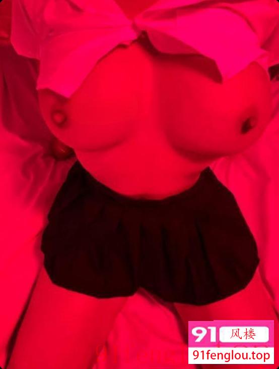 西乡巨乳肥臀大屁股