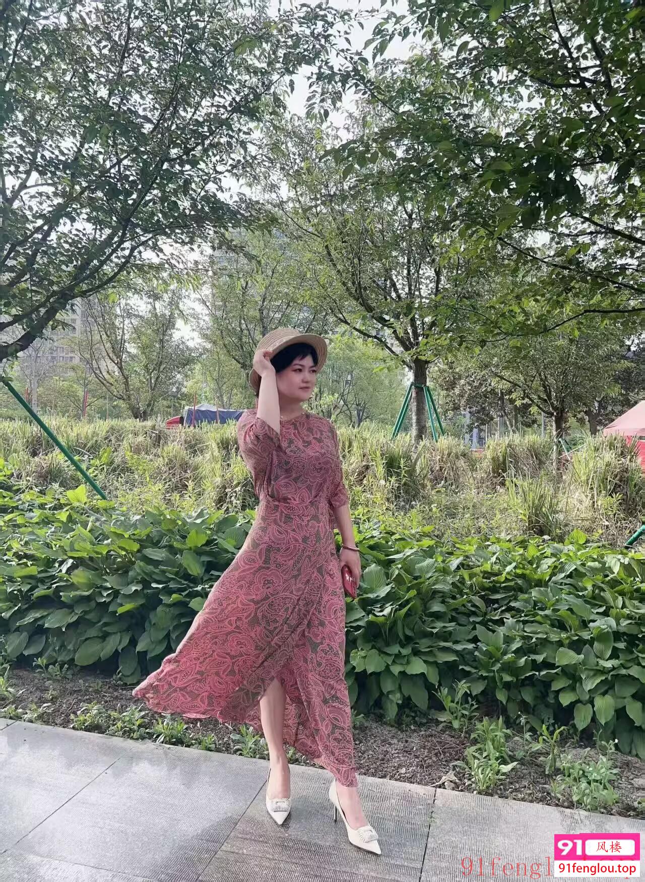 奉贤大眼睛风骚若灵