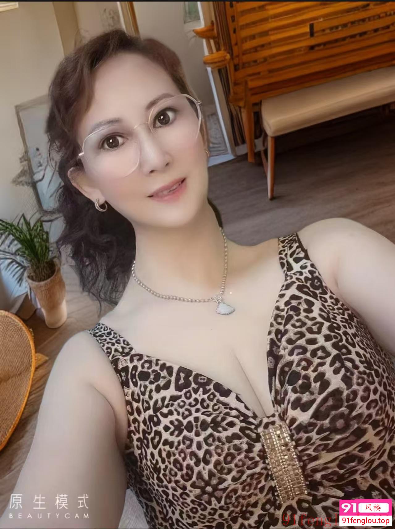 罗湖性感熟女岚姐