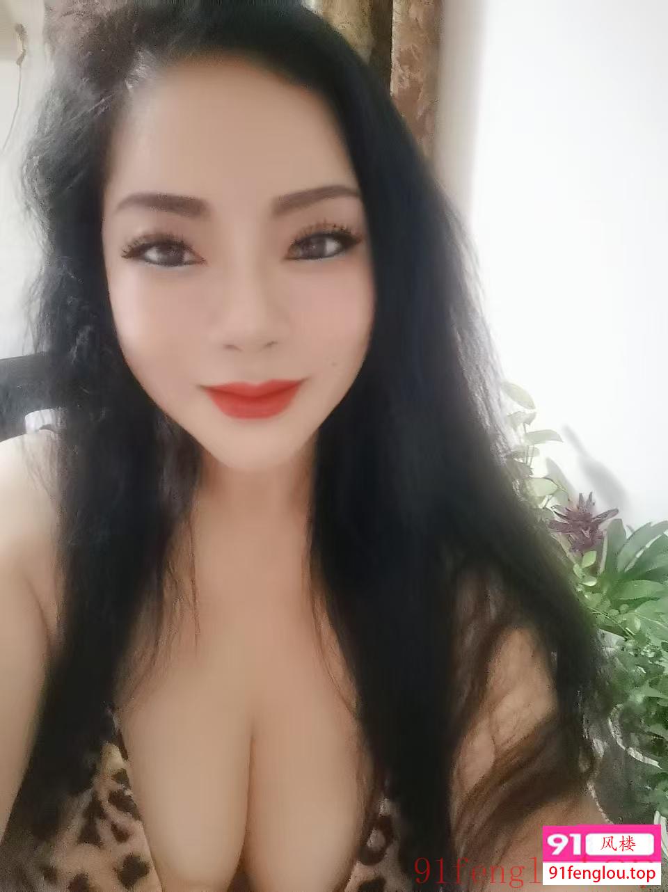 骚气的红姐，极爽的体验